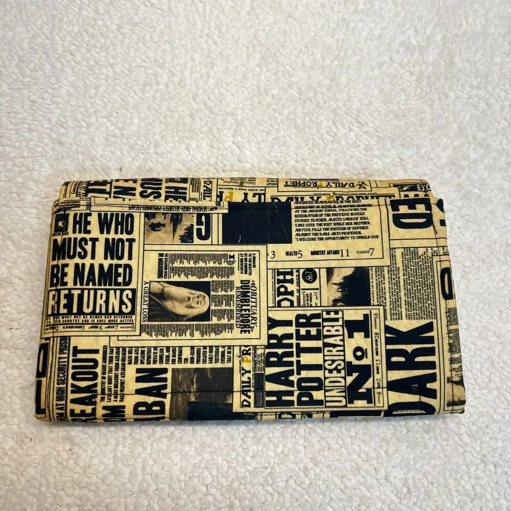Harry Potter Wallet Daily Prophet Trifold Newspaper Headlines Theme Zipper Large